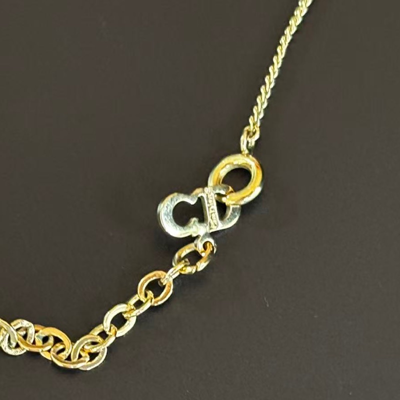 【95新 ✨ 全網最低價！】 Dior中古VTG字母金色項鍊(下單前先詢問庫存❗️❗️）-7