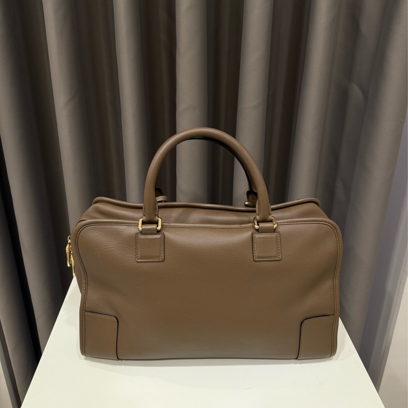 Loewe羅威 經典Amazona28 柔軟粒面小牛皮手提包-1
