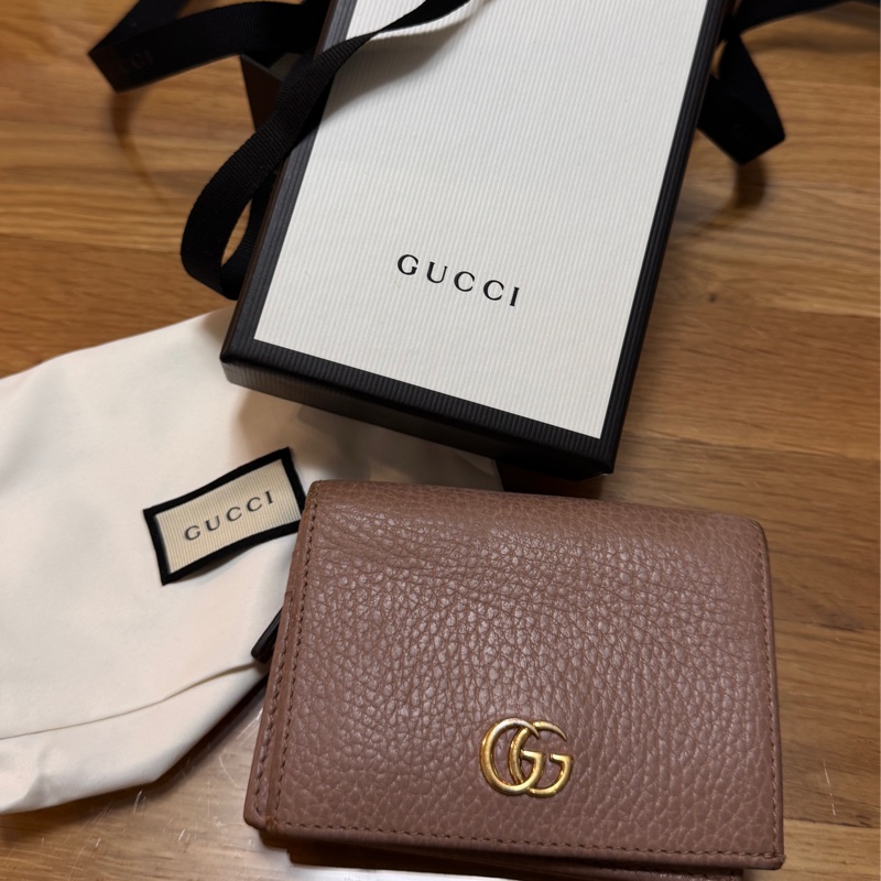 GUCCI 經典GG Marmont系列 三折式皮夾短夾 淺棕色/裸色-1