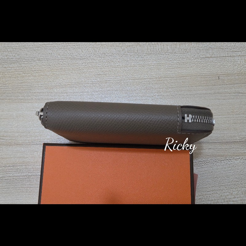 全新全配 Hermes 愛馬仕 大象灰 絲巾短夾-2