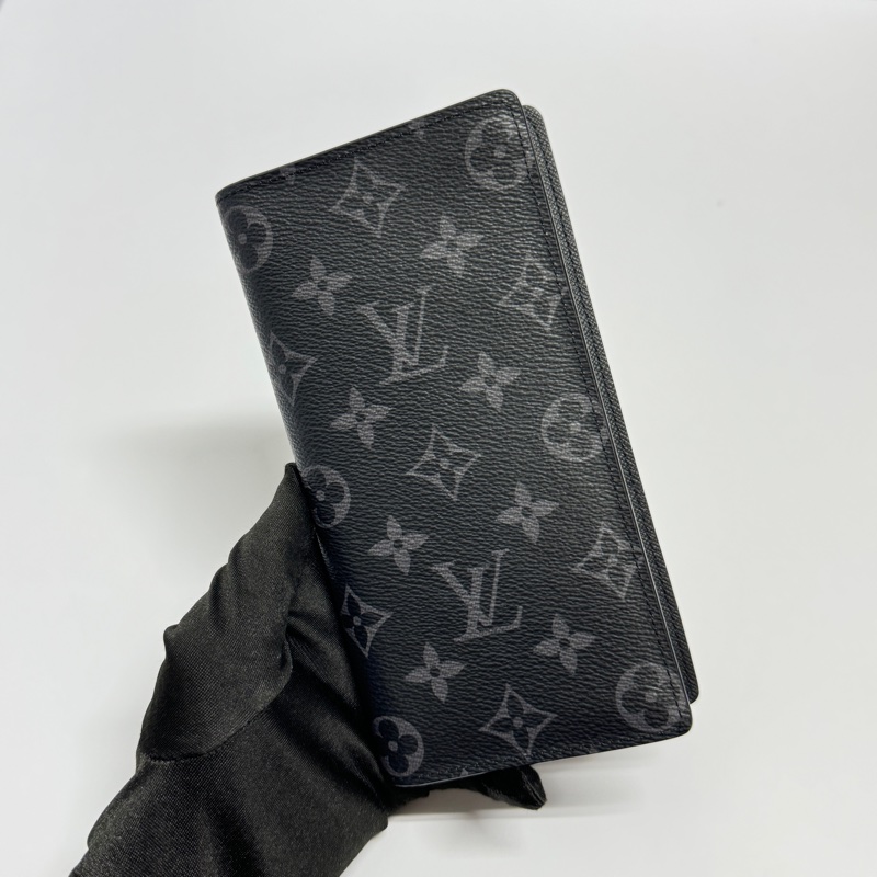 【全新閒置/芯片款】 LV Monogram Eclipse 黑武士老花 長夾 （專櫃23,900）-4