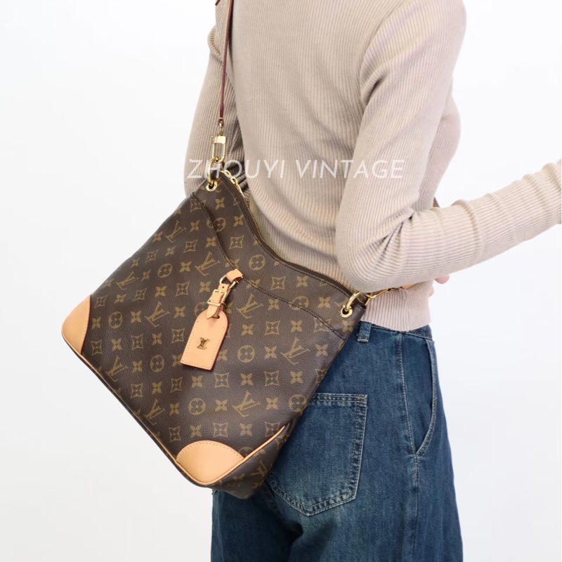 路易威登LV Monogram Odeon MM 牛角包 M45355-1