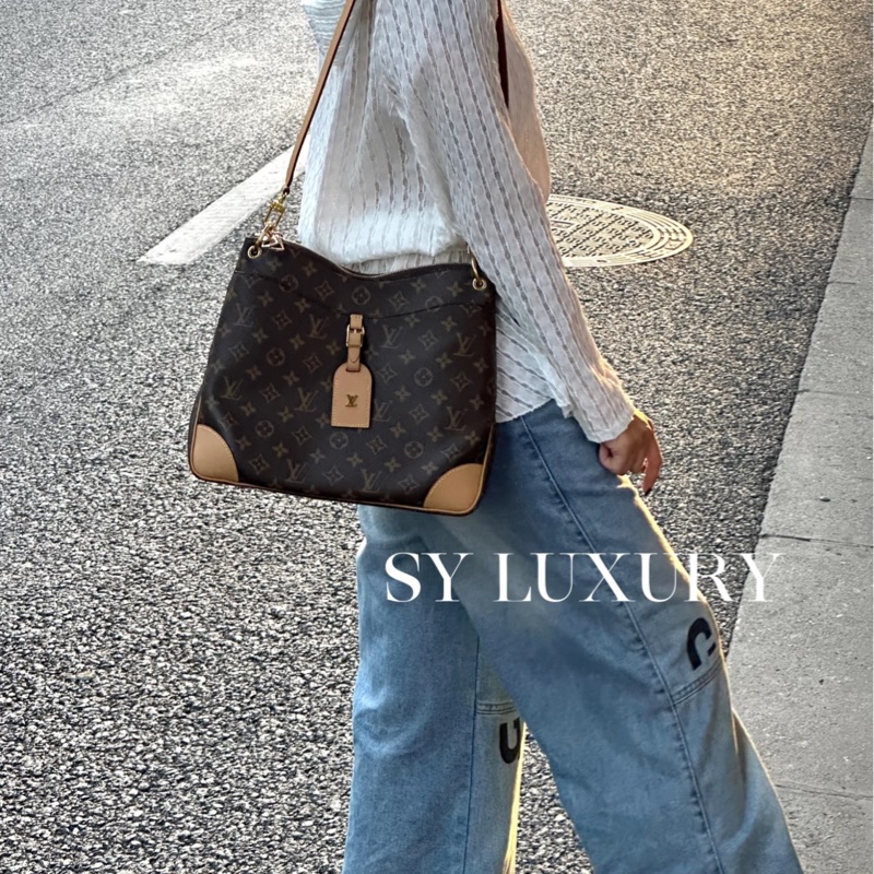 路易威登LV Monogram Odeon MM 牛角包 M45355-3