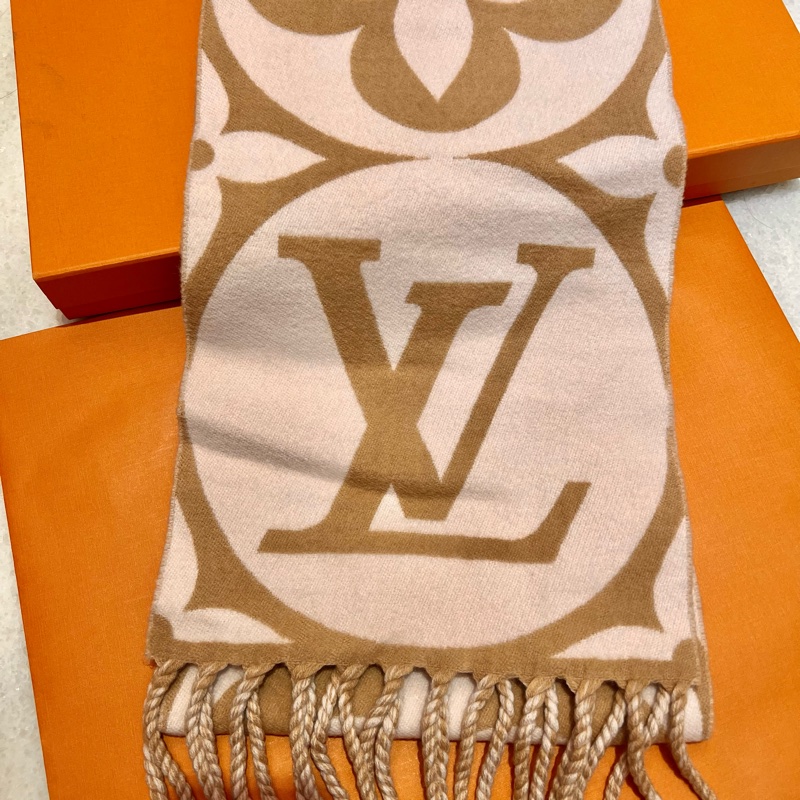 LV  圍巾路易威登「有購證」LOUISVUITTON粉色米黃色雙面圍巾-5