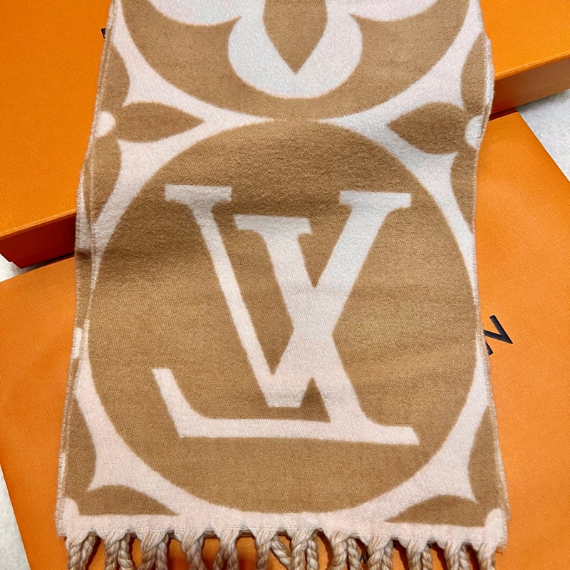 LV  圍巾路易威登「有購證」LOUISVUITTON粉色米黃色雙面圍巾-6