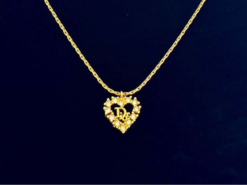 【97新 ✨ 全網最低價！】Dior 中古愛心嵌鑽項鍊(下單前先詢問庫存❗️❗️）-1