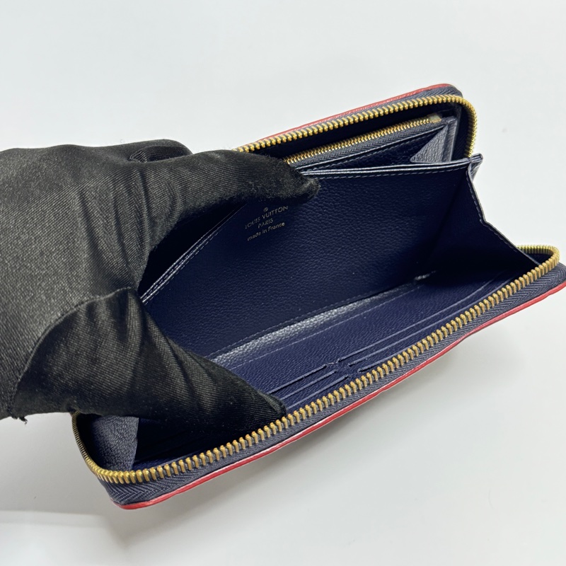 【超！級！新】 LV M61864 壓紋牛皮 拉鍊長夾 （專櫃價38,800）-12