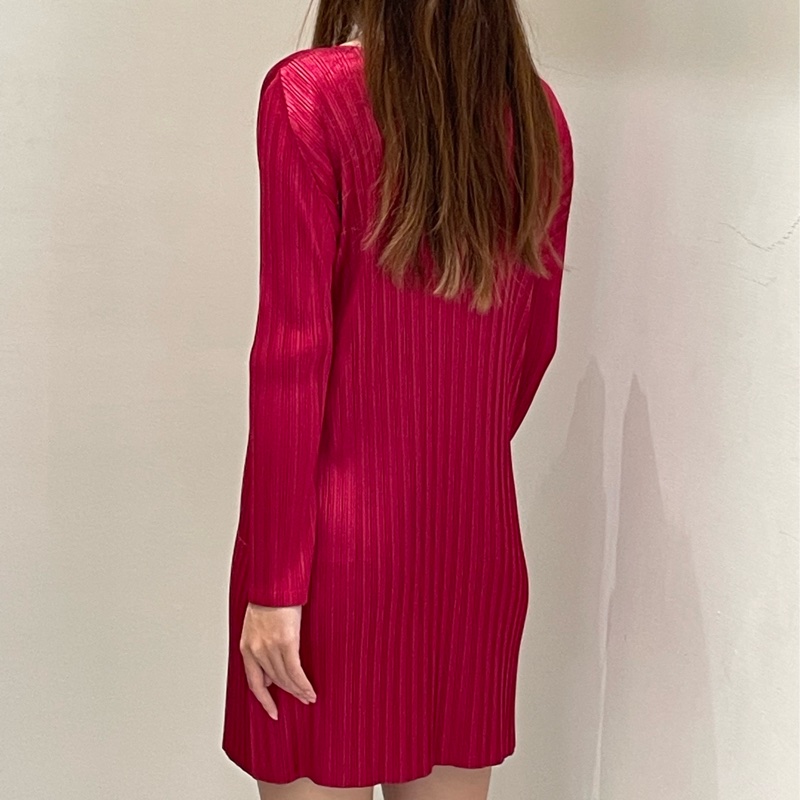 ▪️富貴選物FUGUEI▪️PP  三宅一生 紅寶石 緞面長袖洋裝-2