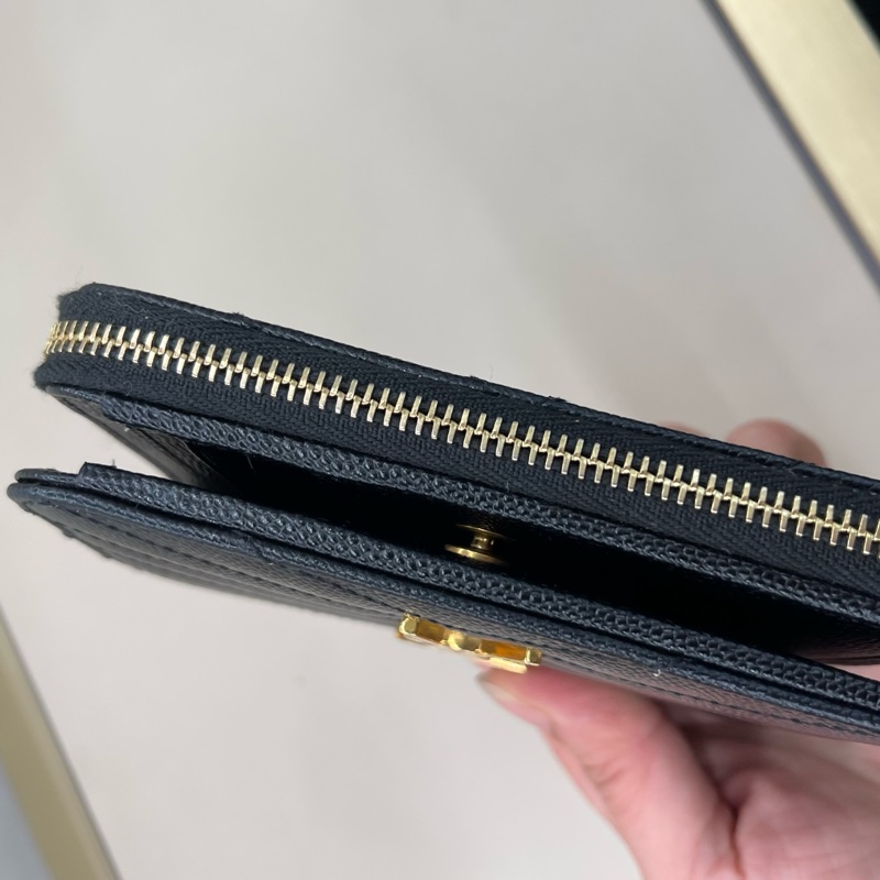 聖羅蘭 經典信豐錢包，黑色絎縫牛皮，金色logo裝飾  🈚附件-3