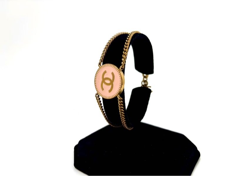 【97新 ✨ 全網最低價！】chanel 粉色 圓形琺瑯 手鏈(下單前先詢問庫存❗️❗️）-2