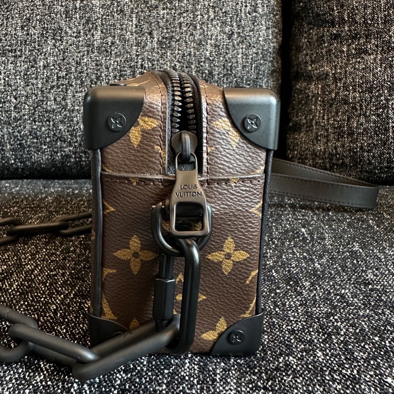 LouisVuitton 路易威登 SoftTrunk軟盒子包  芯片款 18.5x 13.0-3