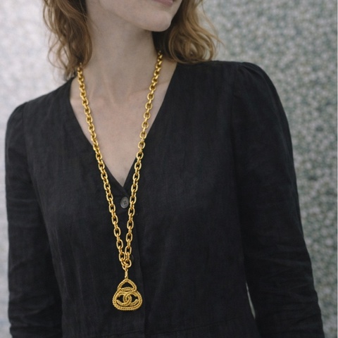【97新 ✨ 全網最低價！】 Chanel 中古麻花金色項鏈 (下單前先詢問庫存❗️❗️）