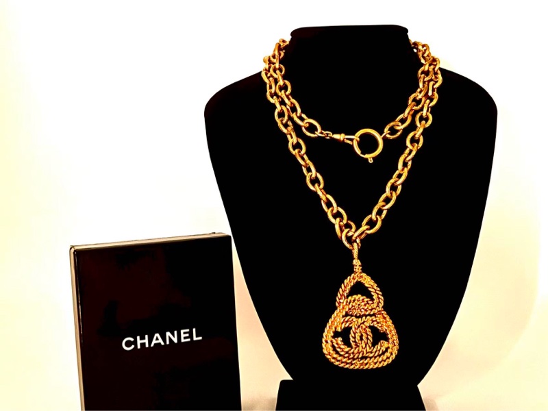 【97新 ✨ 全網最低價！】 Chanel 中古麻花金色項鏈 (下單前先詢問庫存❗️❗️）-3