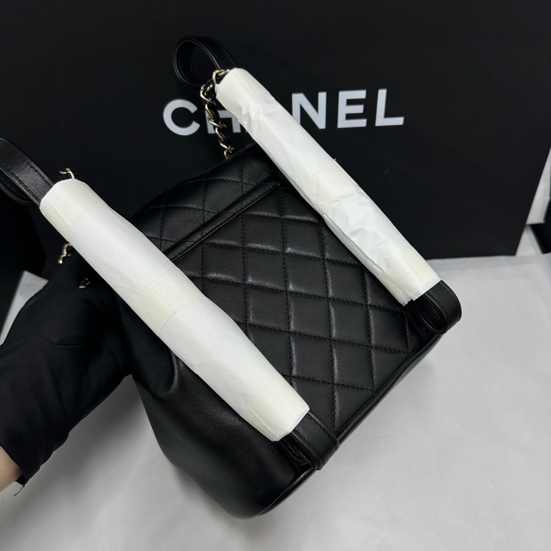 #全新全膜未拆 #全配🈶購證 #24年全牛皮 香奈兒黑金Duma小號 芯片款-8