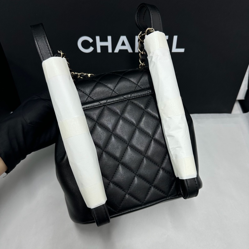 #全新全膜未拆 #全配🈶購證 #24年全牛皮 香奈兒黑金Duma小號 芯片款-9