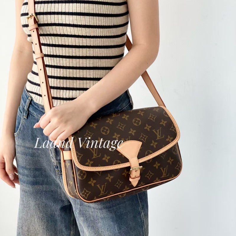 Louis Vuitton • 經典老花法棍包-3