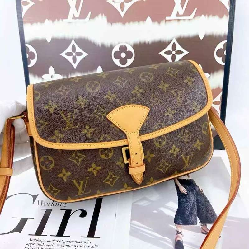 Louis Vuitton • 經典老花法棍包-4