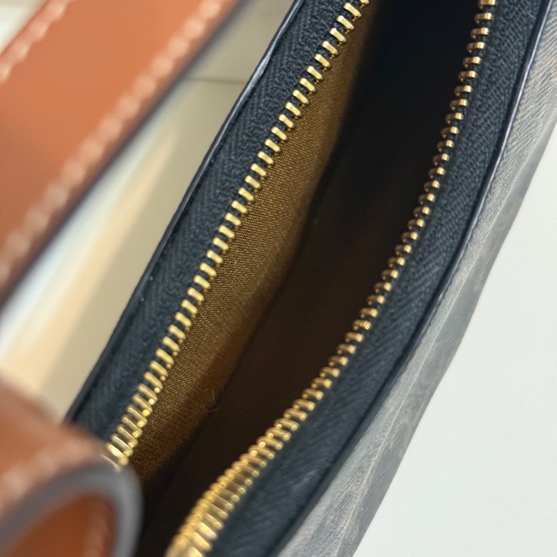 914intheair『二手閒置』Celine mini ava 迷你碗豆包 腋下包-14