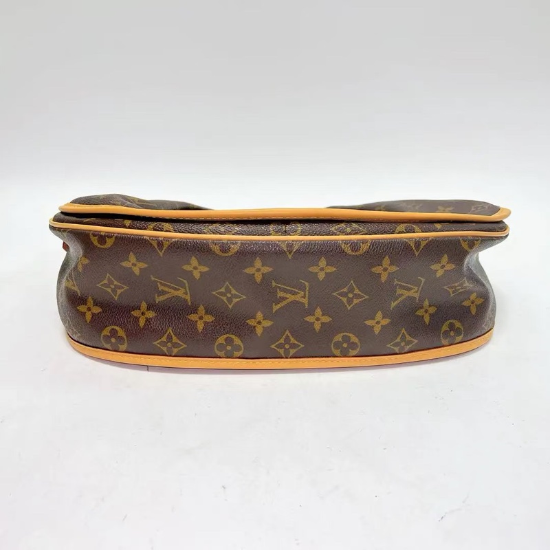 Louis Vuitton • 經典老花Menilmontant褶皺南瓜郵差包 大號-6