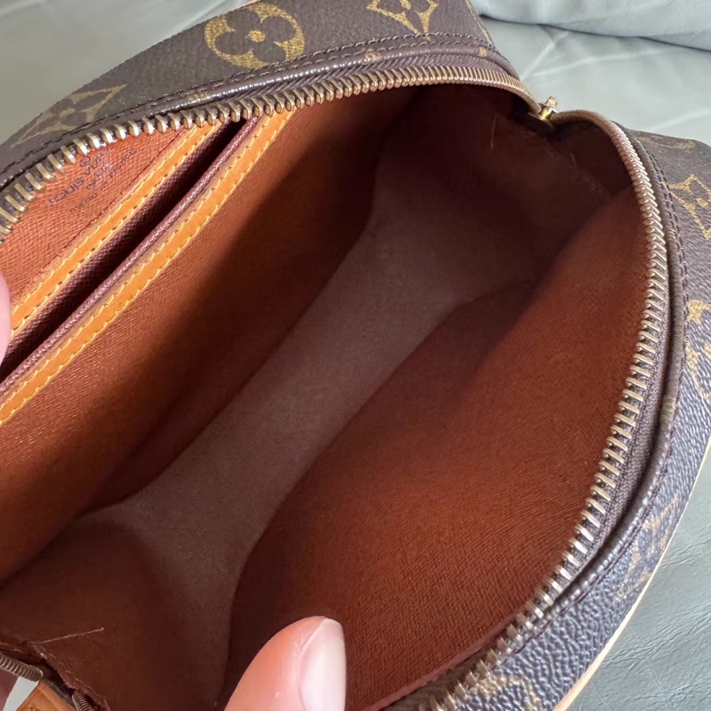 Louis Vuitton • 經典老花蘋果包-13