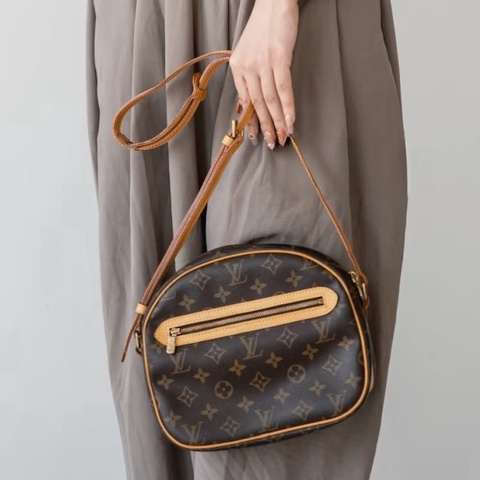 Louis Vuitton • 經典老花開口笑雙子星郵差包