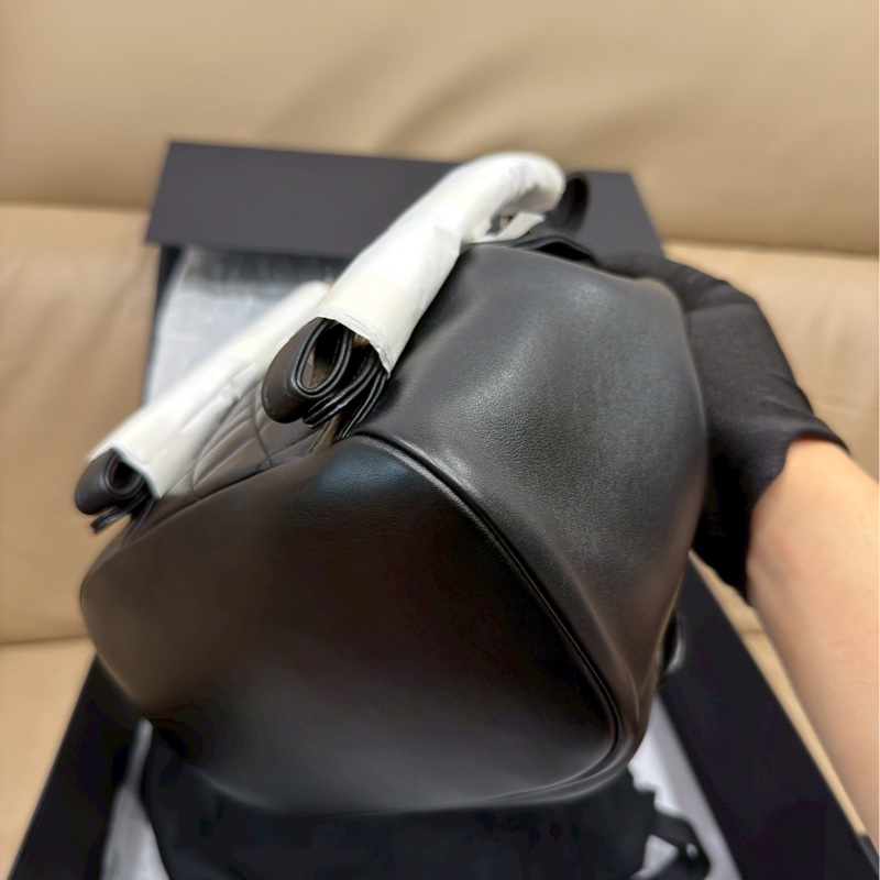 99🆕全配🈶購證😍絕美斷貨款❤️‍🔥Chanel香奈兒黑金小號duma鏈條後背包小書包雙肩包-14