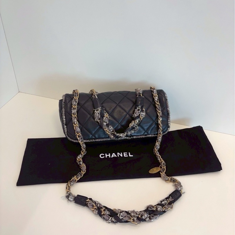 超限量稀有款😍✨Chanel香奈兒黑金牛皮金幣毛呢鏈條滾邊法棍包腋下包單肩斜挎包-6