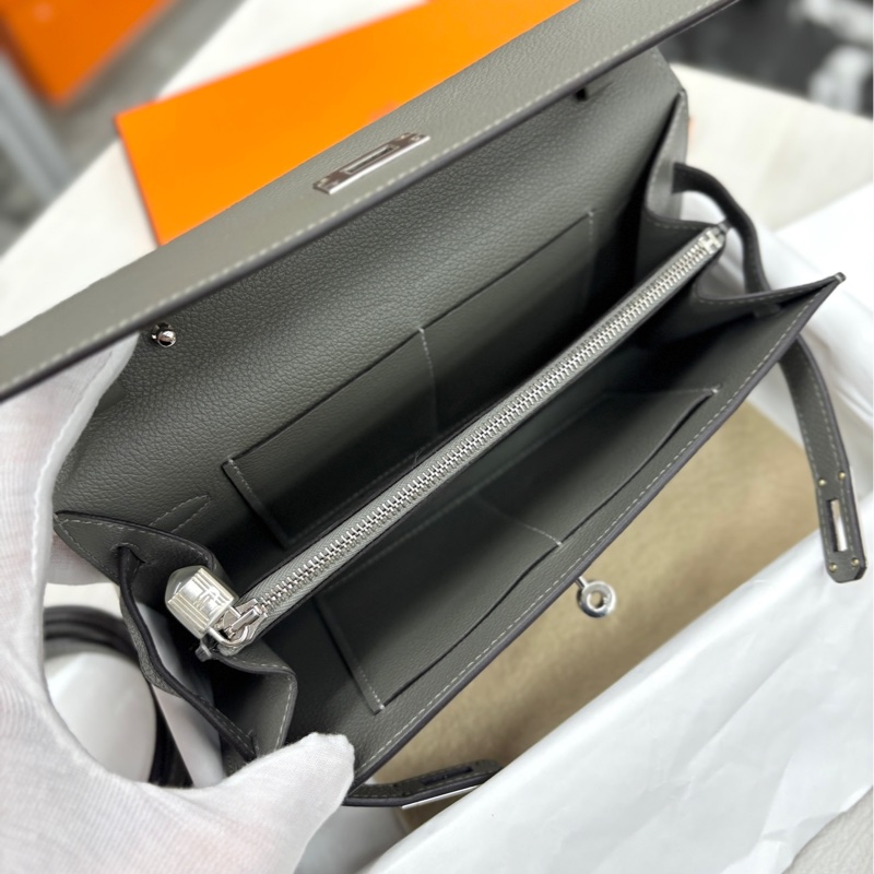 🌈Hermes🧡Kelly to go🧡OL積雨雲灰銀扣🌈全新閑置🌈Evercolor皮🌟Stamp W🌟有盒🧡kellytogo🌟kelly🌟wallet🌟愛馬仕🌟-1