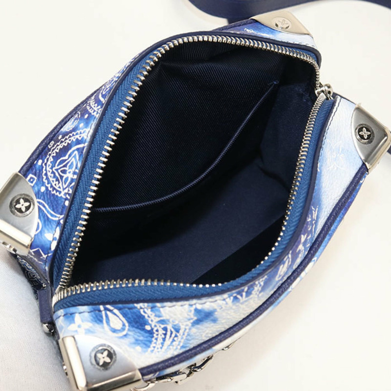 路易威登 (LOUIS VUITTON) 男士斜挎單肩包 M20557 迷你軟箱 Monogram Bandana 藍色-2