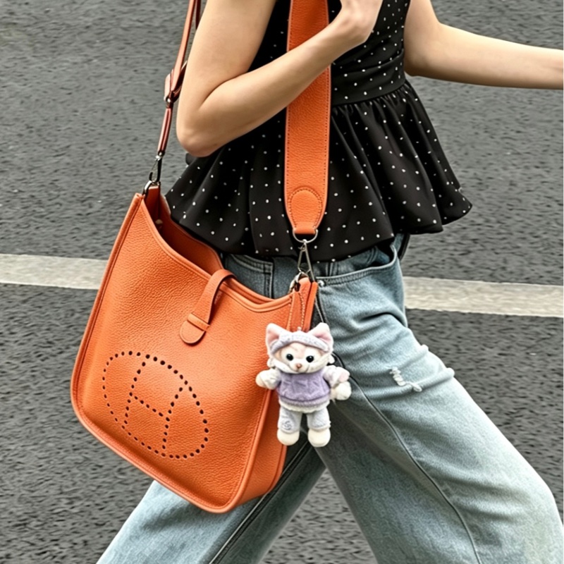 HERMES愛馬仕Evelyne伊芙琳29火焰橙銀扣單肩斜挎包👜-25
