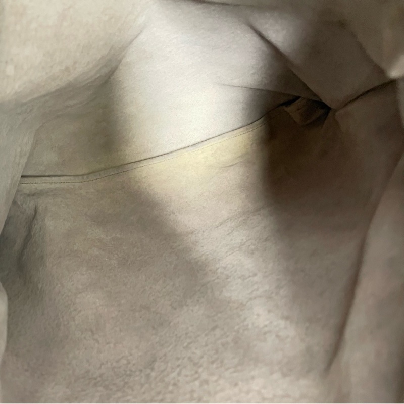 BV/葆蝶家 黑色羊皮Cabat編織托特包 手提單肩包 尺寸：33*12*33-10