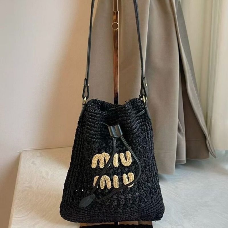 miumiu草編包迷你黑色 23×20cm  95新 配件塵袋-2