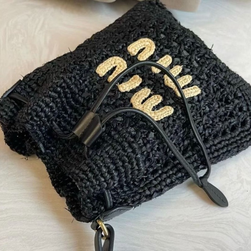 miumiu草編包迷你黑色 23×20cm  95新 配件塵袋-8