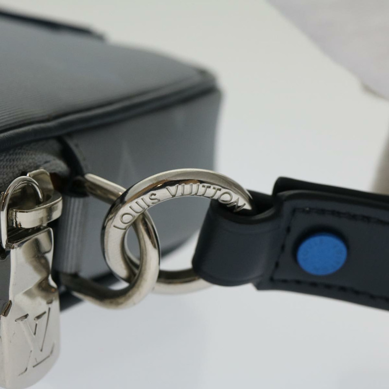 【日本直送】路易威登 Monogram Satellite Alpha 手拿包 銀色 M44171 LV 正品 29977SAV-18