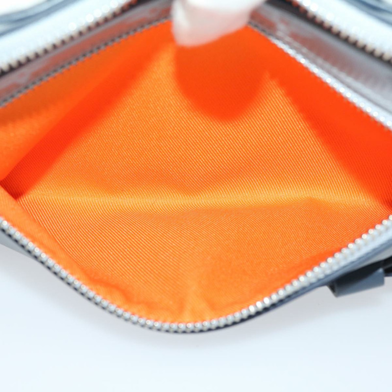 【日本直送】路易威登 Monogram Satellite Alpha 手拿包 銀色 M44171 LV 正品 29977SAV-20