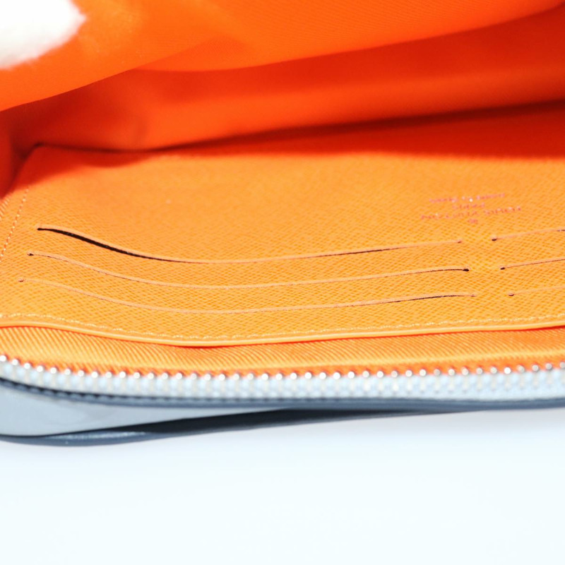 【日本直送】路易威登 Monogram Satellite Alpha 手拿包 銀色 M44171 LV 正品 29977SAV-24