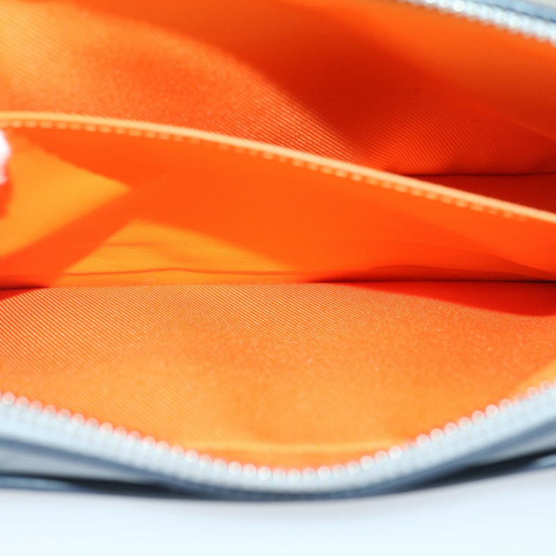 【日本直送】路易威登 Monogram Satellite Alpha 手拿包 銀色 M44171 LV 正品 29977SAV-25