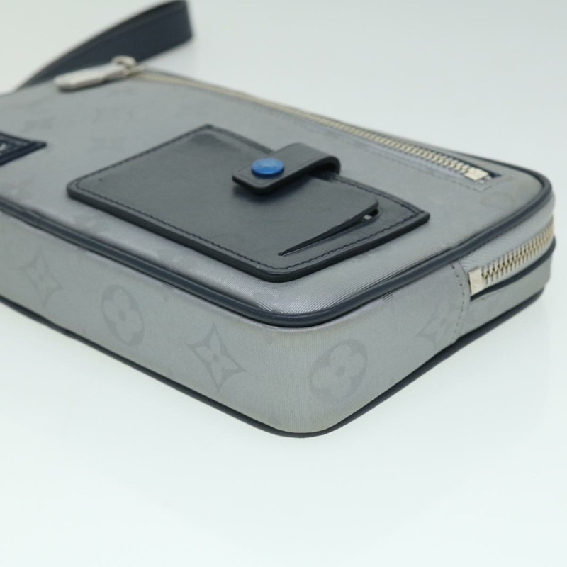 【日本直送】路易威登 Monogram Satellite 手拿包 銀色 M44171 LV 正品 32349SAV-13