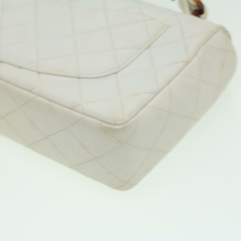 【日本直送】香奈兒 Matelasse 23 旋轉鎖扣單肩包，羊皮材質，棕色/白色，CC 標誌，正品編號 32160SAV-15