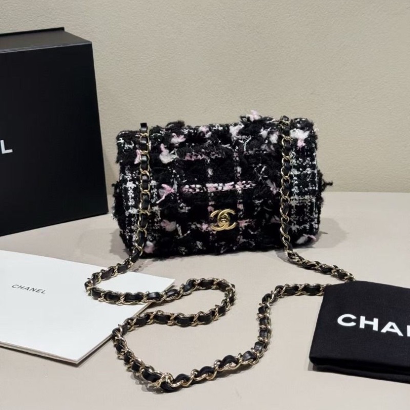 𝐁𝐋𝐀𝐂𝐊 𝐏𝐈𝐍𝐊限量款 Chanel 23K毛呢 cf 大mini 芯片款 黑粉撞色12*20*6cm  95新 配件塵袋-1