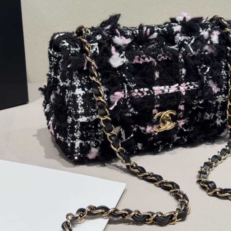 𝐁𝐋𝐀𝐂𝐊 𝐏𝐈𝐍𝐊限量款 Chanel 23K毛呢 cf 大mini 芯片款 黑粉撞色12*20*6cm  95新 配件塵袋-2