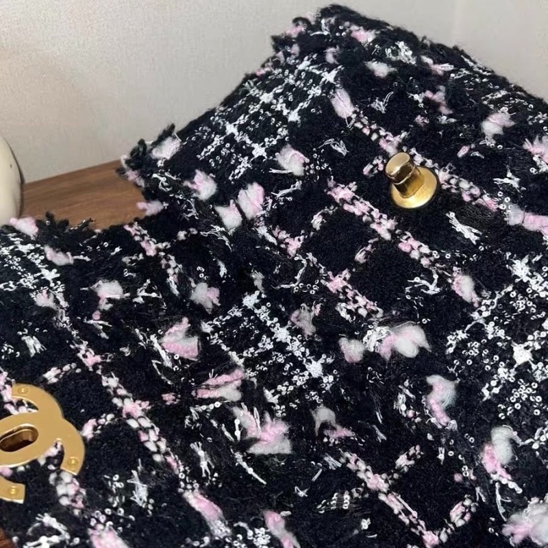 𝐁𝐋𝐀𝐂𝐊 𝐏𝐈𝐍𝐊限量款 Chanel 23K毛呢 cf 大mini 芯片款 黑粉撞色12*20*6cm  95新 配件塵袋-5