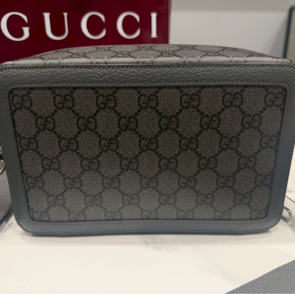 🌟9.5新 Gucci GG Supreme 相機包-4