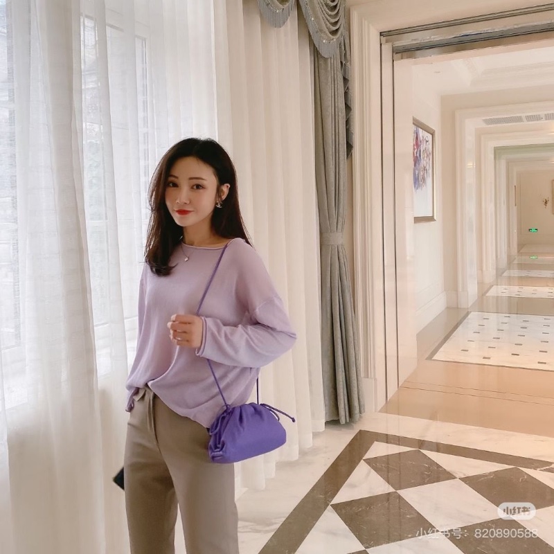 BV 紫色Pouch肩背斜背雲朵包23*13*5 9新 配件塵袋-0