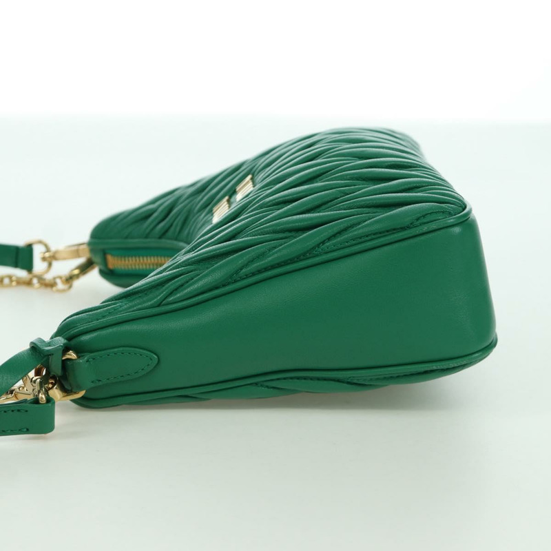 【日本直送】Miu Miu Matelasse 鏈條單肩包，皮革材質，兩用，綠色/金色，正品，貨號 171450SAM-2