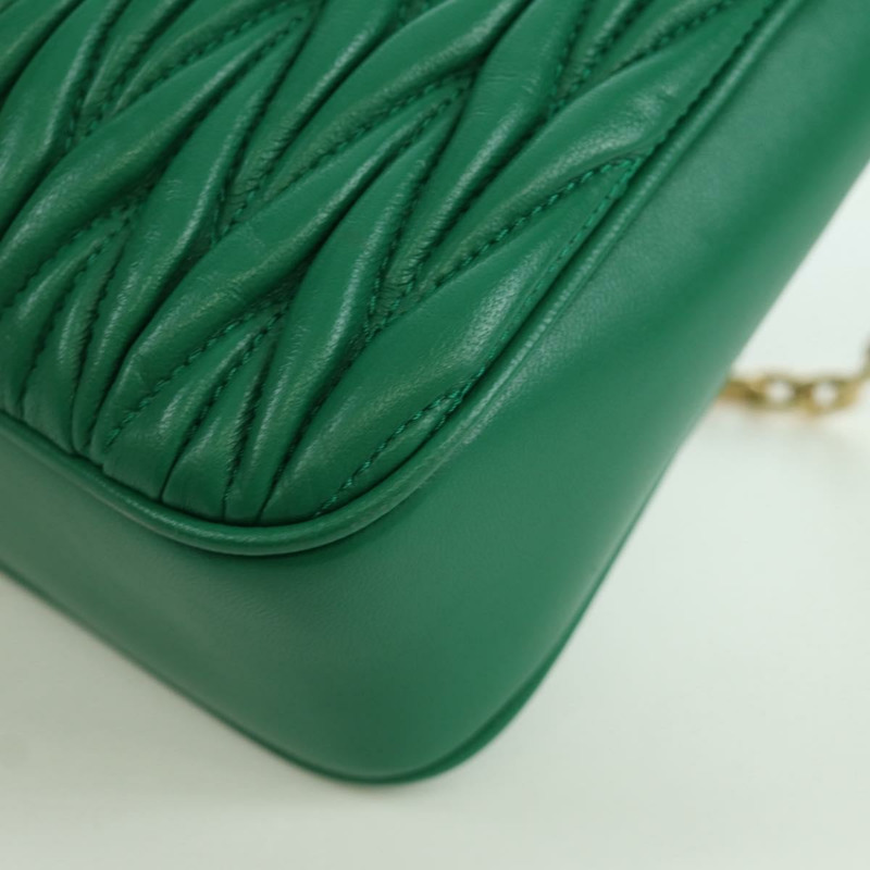 【日本直送】Miu Miu Matelasse 鏈條單肩包，皮革材質，兩用，綠色/金色，正品，貨號 171450SAM-16