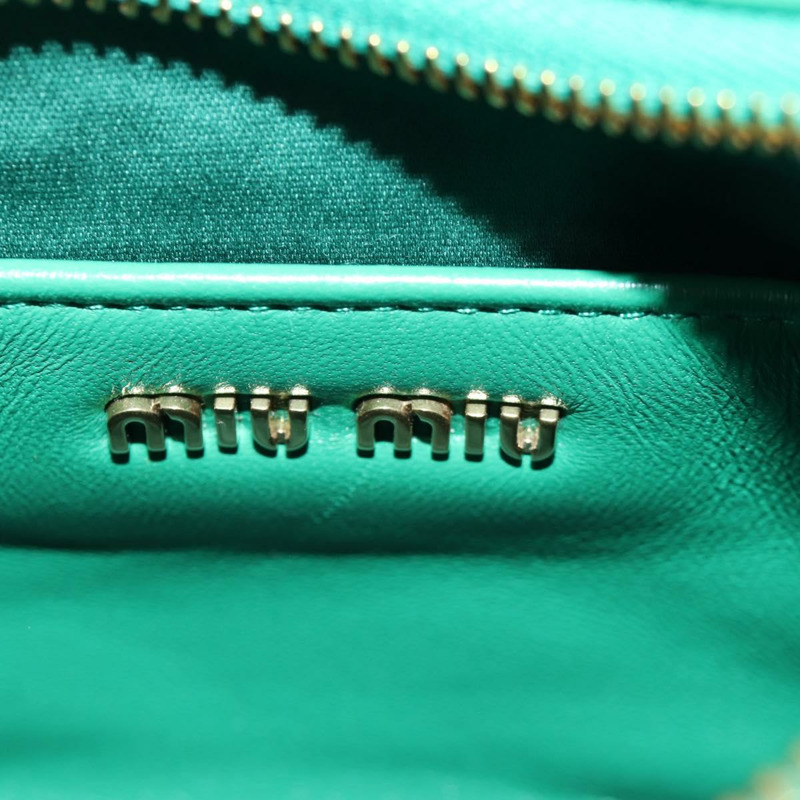 【日本直送】Miu Miu Matelasse 鏈條單肩包，皮革材質，兩用，綠色/金色，正品，貨號 171450SAM-21