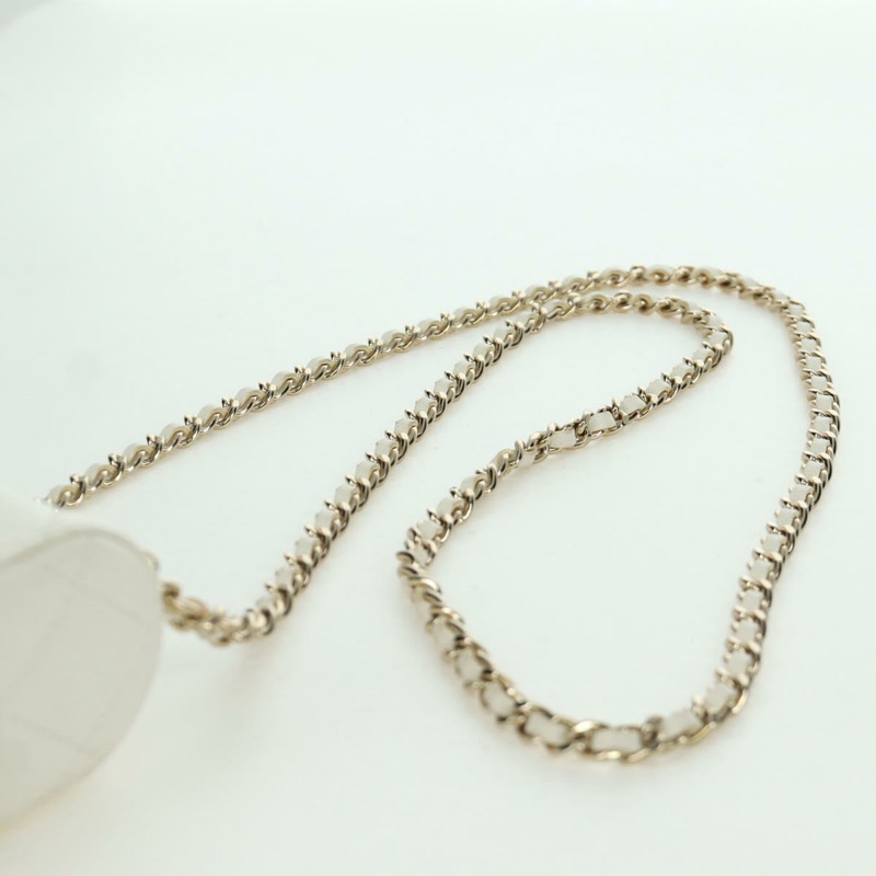 【日本直送】香奈兒 (CHANEL) 絎縫鏈條肩背包，羊皮材質，白色，金色，CC標誌，正品編號 173442SAM-13