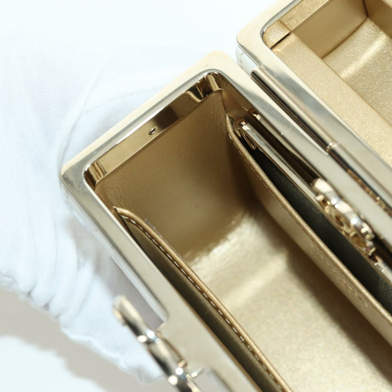 【日本直送】香奈兒 (CHANEL) 絎縫鏈條肩背包，羊皮材質，白色，金色，CC標誌，正品編號 173442SAM-22