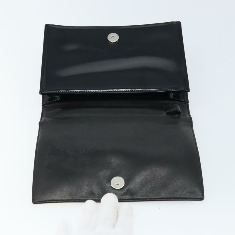 【日本直送】香奈兒 Mademoiselle 手拿包，漆皮材質，銀色多色 CC 標誌，貨號 171544V-7